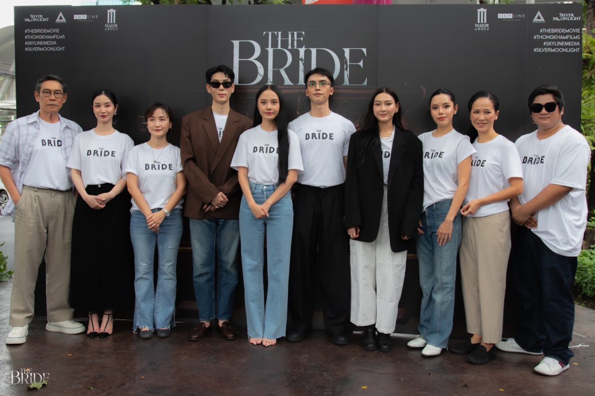 ร่วมทุน ไทย-เวียดนาม!!! THONGKHAM FILMS จับมือ Silver Moonlight Entertainment  จัดพิธีบวงสรวงภาพยนตร์สยองขวัญ ‘THE BRIDE’ ดึง เจเจ – Rima Thanh Vy ประกบคู่ครั้งแรก ลงจอต้นปี 2025